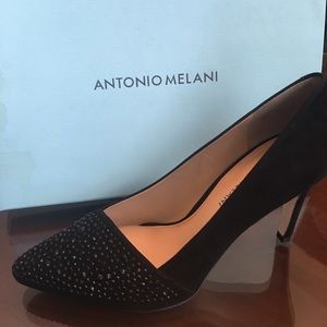 Black High Heels NWOT